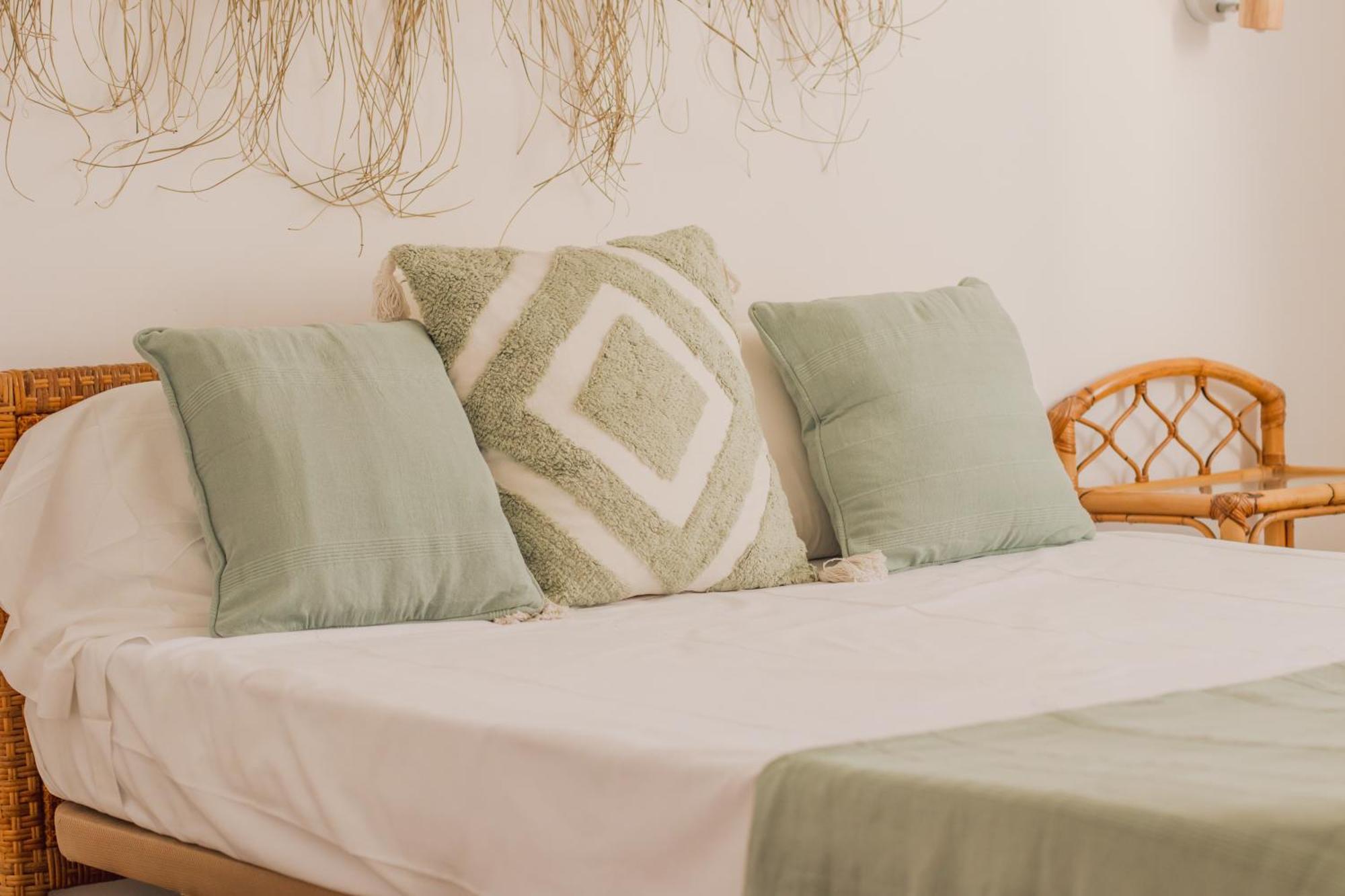 Apartamentos Sol Naixent 拉梅特拉·德·玛尔 外观 照片
